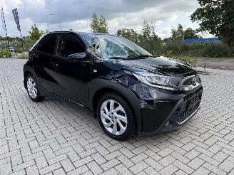 Toyota Aygo X 1.0 VVT-i 72PK MT First APP CAM LM VOL! picture 7
