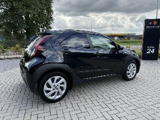 Toyota Aygo X 1.0 VVT-i 72PK MT First APP CAM LM VOL! picture 9