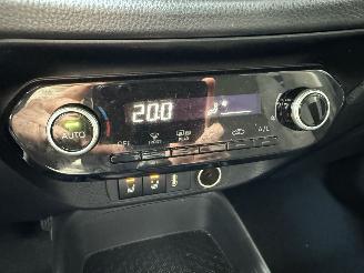 Toyota Aygo X 1.0 VVT-i 72PK MT First APP CAM LM VOL! picture 26