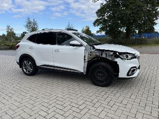 MG EHS 1.5 TGDI PHEV 190KW Aut. Luxury PANO VOL! picture 8