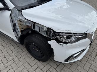MG EHS 1.5 TGDI PHEV 190KW Aut. Luxury PANO VOL! picture 39