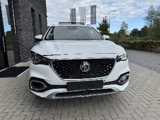 MG EHS 1.5 TGDI PHEV 190KW Aut. Luxury PANO VOL! picture 5