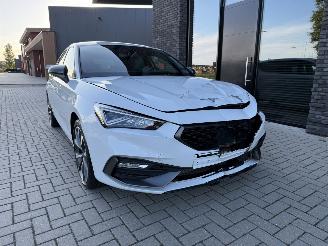 Seat Leon FR 1.5 TSI 150PK DSG7 picture 4
