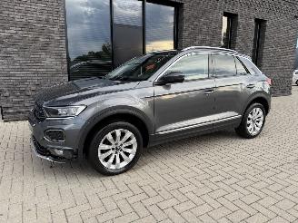 Volkswagen T-Roc 1.5 TSI 150PK DSG7 Sport picture 2