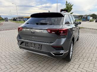 Volkswagen T-Roc 1.5 TSI 150PK DSG7 Sport picture 11