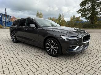 Volvo V-60 2.0 T6 AWD Recharge 253PK Aut. Ultimate Bright VOL! picture 7