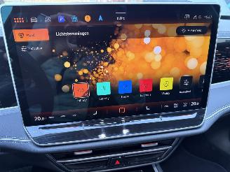 Volkswagen Passat VARIANT NEW MODEL! 1.5 eTSI 150PK DSG7 Elegance picture 26