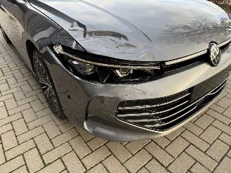 Volkswagen Passat VARIANT NEW MODEL! 1.5 eTSI 150PK DSG7 Elegance picture 36