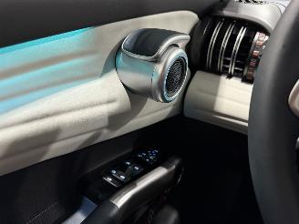 BYD Atto 3 Design EV 60kWh 204PK Aut. PANO FULL OPTIONS! picture 30