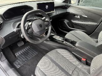 Peugeot 208 NEW MOD. 1.2 PureTech 101PK EAT8 Aut. Allure picture 15