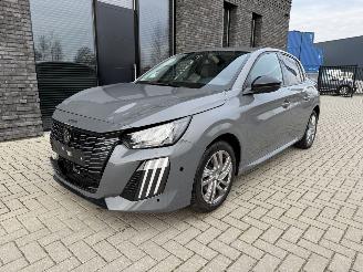 Peugeot 208 NEW MOD. 1.2 PureTech 101PK EAT8 Aut. Allure picture 3