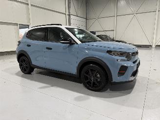 damaged passenger cars Citroën C3 EV NEW MODEL! MAX 44kWh 113PK Aut. 2025/5