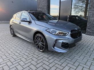 BMW 1-serie 118i 136PK Steptronic M-Sport PANO KUIP VOL! picture 3