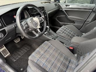 Volkswagen Golf GTE 1.4 TSI PHEV 204PK DSG picture 17