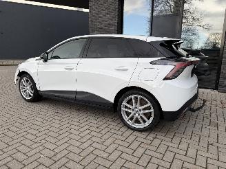 MG MG4 Electric Trophy Extended Range 77kWh 245PK Aut. Luxury picture 11