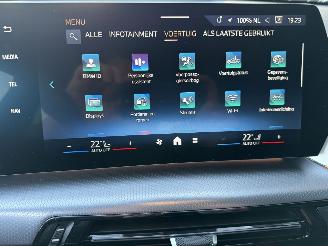 BMW iX2 eDrive20 73kWh 204PK Aut. M-Sport VOLL! picture 25