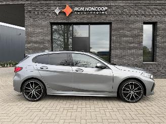 Vaurioauto  passenger cars BMW 1-serie M-SPORT FULL OPTIONS! 118i 136PK Steptronic 2024/3