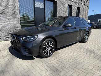 Mercedes E-klasse Estate E300e 320PK AMG PANO FULL OPTIONS! picture 14