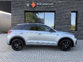 Unfallwagen Volkswagen T-Roc 1.5 TSI 150PK DSG7 R-Line Black Edition PANO VOL! 2025/11