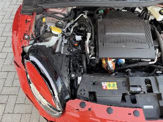 Fiat 600 E La Prima 54kWh 157PK Aut. VOL! picture 45