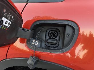 Fiat 600 E La Prima 54kWh 157PK Aut. VOL! picture 34