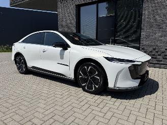 Mazda 6e NEW! Takumi Long Range 80kWh 259PK Aut. FULL OPTIONS! picture 2