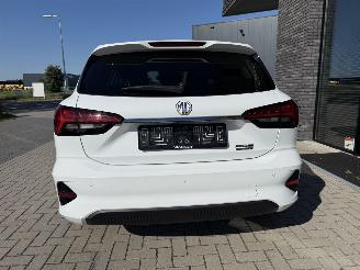MG MG5 Electric Long Range 61kWh 157PK Aut. Luxury picture 13