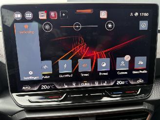 Cupra Leon ST NEW! 1.5 eTSI 150PK DSG7 picture 26
