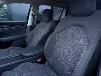 Skoda Kodiaq 1.5 TSI MHEV 150PK DSG7 Business Plus 7-Personen PANO! picture 20