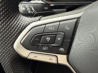 Volkswagen T-Roc 1.5 TSI 150PK DSG7 R-Line Black Ed. PANO! picture 32