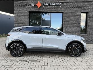 Damaged car Renault Mégane E-Tech NEW! Esprit Alpine 220 Comfort Range 60kWh VOLL! 2026/6