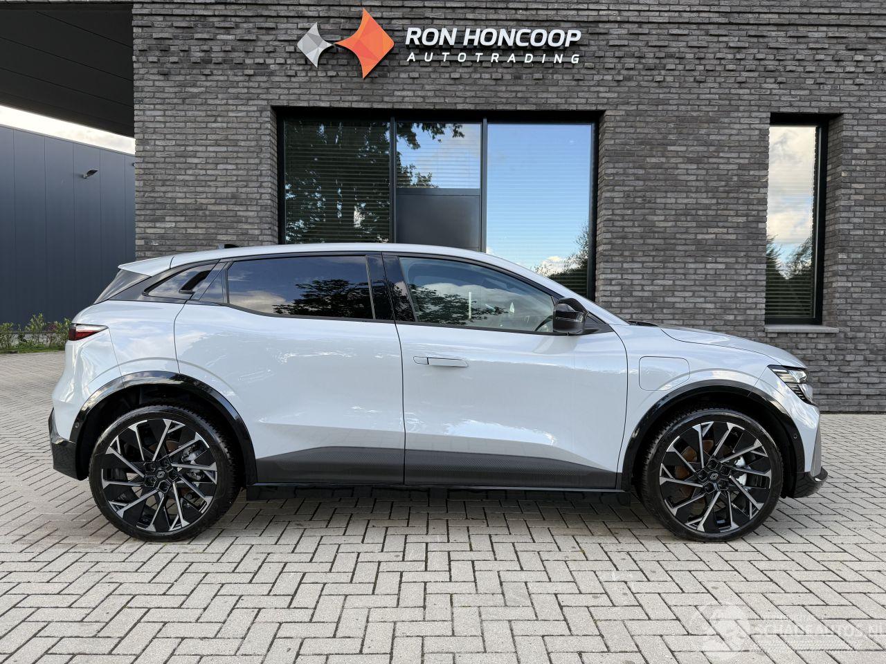 Renault Mégane E-Tech NEW! Esprit Alpine 220 Comfort Range 60kWh VOLL!