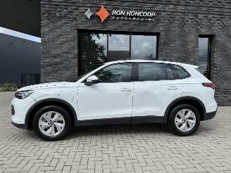 Auto incidentate Volkswagen Tiguan NEW! 1.5 eHybrid PHEV 204PK DSG Edition 2025/11