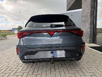 Cupra Leon SportsTourer 1.5 eTSI 150PK DSG7 picture 13