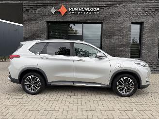 krockskadad bil auto Maxus eUNIQ 6 EV 70kWh 177PK Aut. LIMITED PANO VOL! 2023/7