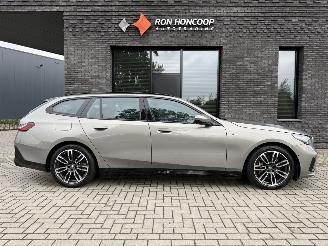 Vaurioauto  passenger cars BMW i5 Touring eDrive40 84kWh 341PK M-Sport 2025/7