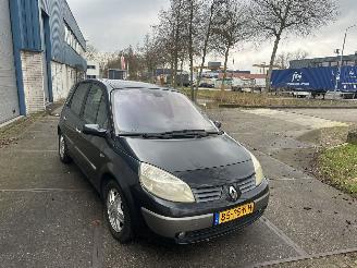 Renault Scenic 2.0 16v Automaat! picture 6