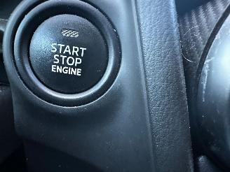 Mazda 2 1.5 Skyactiv-G Luxury picture 16