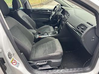 Volkswagen Golf 1.5 TSI DSG R-Line picture 9