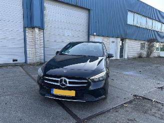 Mercedes B-klasse 180 Lanuch Edition Premium Plus Automaat Navi! camera picture 2