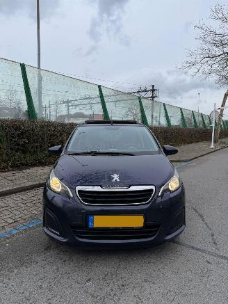 Peugeot 108 Cabrio top picture 3