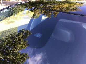 Peugeot 208 1.2 puretech blue lease executive met lichte schade weinig km picture 20