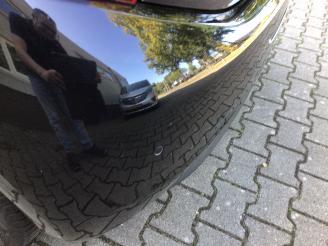 Peugeot 208 1.2 puretech blue lease executive met lichte schade weinig km picture 17