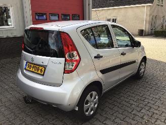 Suzuki Splash Splash 1.0 airco met zeer lichte schade en weinig km picture 3