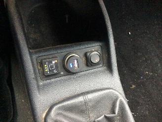 Opel Combo -C-VAN 1.6 benzine / lpg met lichte schade picture 12