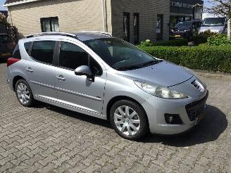 Peugeot 207 1.6 vti sporting picture 2