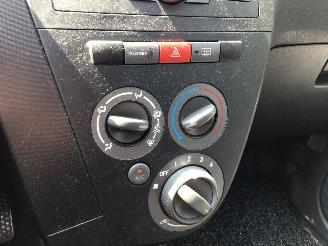 Daihatsu Cuore Cuore  1.0 trend AUTOMAAT lichte schade picture 8
