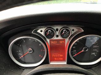 Ford Focus 1.8 limited Edison met zeer lichte schade picture 11