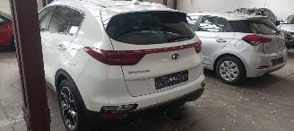 Kia Sportage Bj:12-2019 Facelift GT-line 2.0-Diesel Automatik 4x4 Leder Full-Led Navi JBL Dab Keyless-entry Blindspot 4xStoelverwarming picture 4