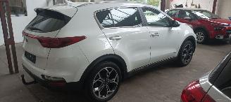 Kia Sportage Bj:12-2019 Facelift GT-line 2.0-Diesel Automatik 4x4 Leder Full-Led Navi JBL Dab Keyless-entry Blindspot 4xStoelverwarming picture 6